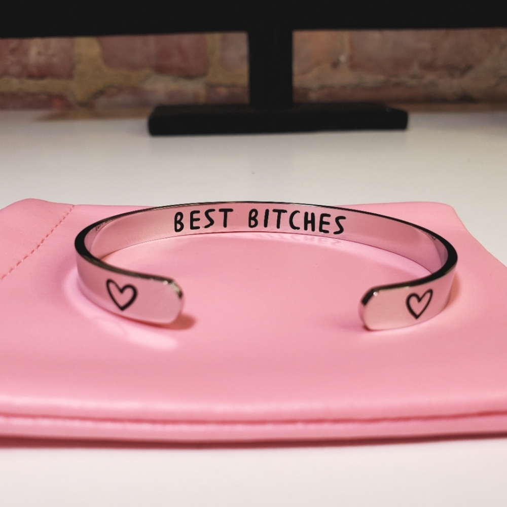 Silver bracelet Best Bitches hearts